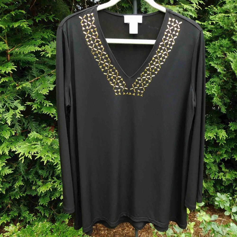 Carmen Marc Valvo Plus Sz-1x Beautiful Studded Blouse